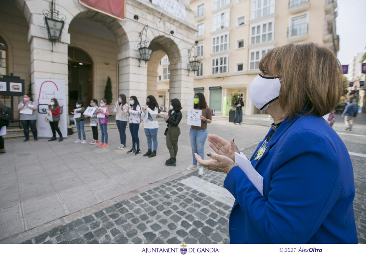 Gandia commemora el Dia Mundial de l'autisme.